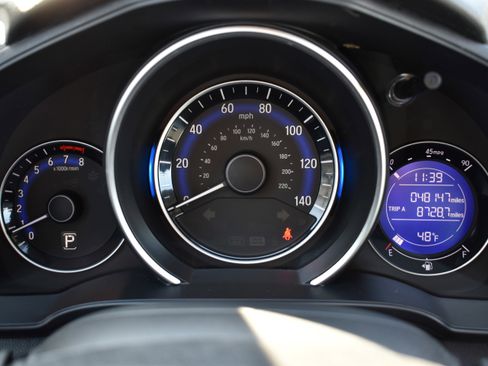 Used 2019 Honda Fit LX image 25