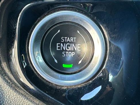 Used 2024 Chevrolet Silverado 2500 LT AWD/4WD image 21