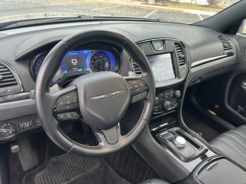 Used 2017 Chrysler 300 S w/ 300S Premium Group image 2