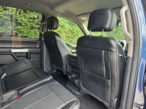 Used 2019 Ford F150 Lariat w/ Trailer Tow Package AWD/4WD image 26