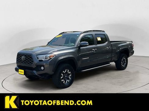 Used 2023 Toyota Tacoma TRD Off-Road w/ Advanced Technology Package AWD/4WD image 1