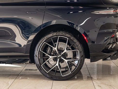 New 2026 Aston Martin DBX 707 image 7