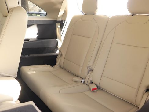 Used 2017 Acura MDX Sport Hybrid w/ Advance Pkg image 15