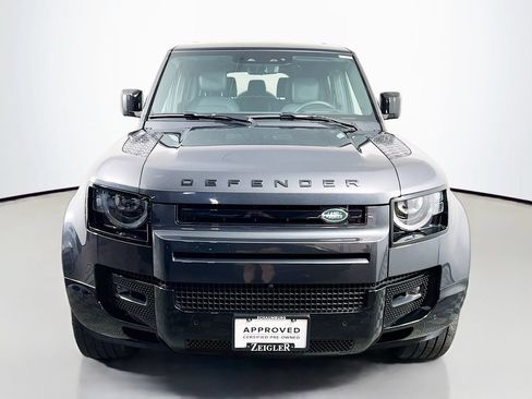 Certified 2025 Land Rover Defender 130 X-Dynamic SE AWD/4WD image 2