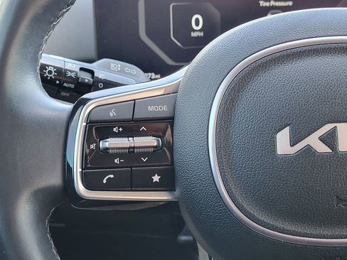 Used 2024 Kia Sorento SX image 25