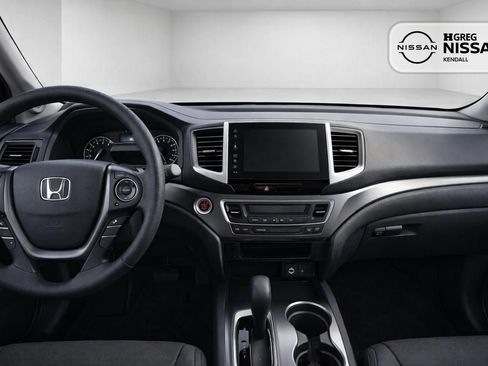 Used 2018 Honda Pilot EX image 6