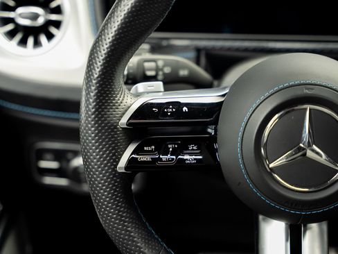 Used 2025 Mercedes-Benz G 580 w/ EQ Technology image 47