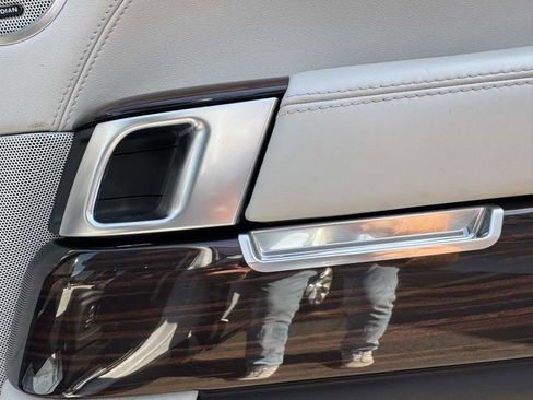 Used 2017 Land Rover Range Rover Supercharged image 36