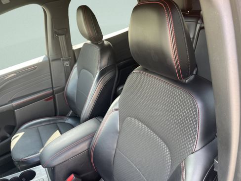 Used 2023 Ford Escape ST-Line image 14