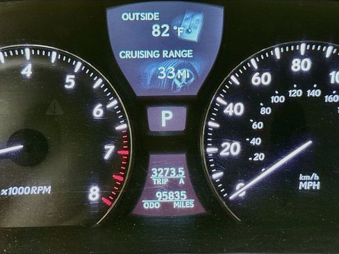 Used 2010 Lexus LS 460 RWD image 12