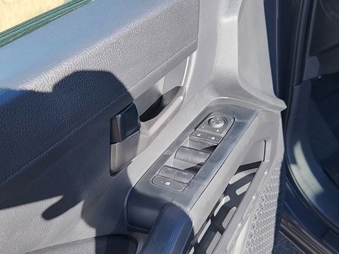 New 2025 Toyota Tacoma TRD Off-Road image 7