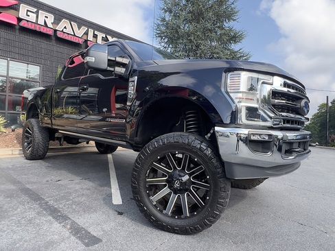 Used 2021 Ford F250 Lariat w/ Lariat Ultimate Package image 7