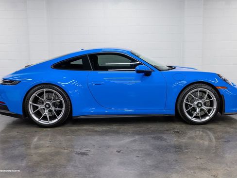 Used 2022 Porsche 911 GT3 RWD image 11