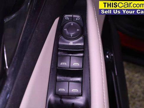Used 2018 Buick Enclave Essence FWD image 32