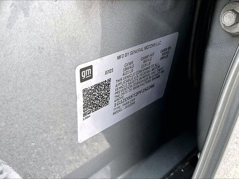 Used 2023 Chevrolet Malibu LT FWD image 32