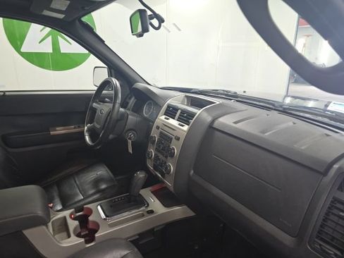 Used 2009 Ford Escape XLT AWD/4WD image 13
