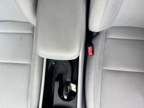 Used 2025 Hyundai Kona SEL AWD/4WD image 11