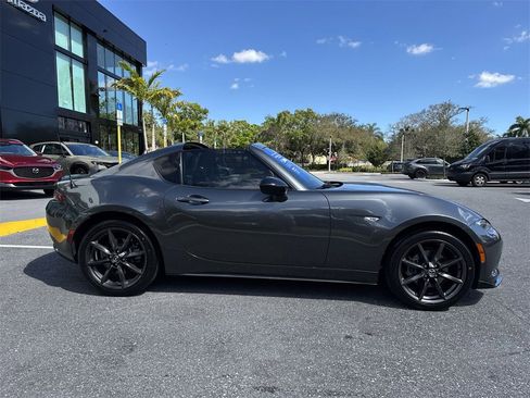 Used 2017 MAZDA MX-5 Miata RF Club image 6
