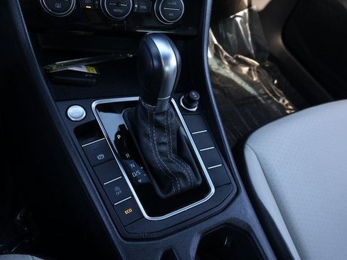 Used 2019 Volkswagen Jetta R-Line image 24