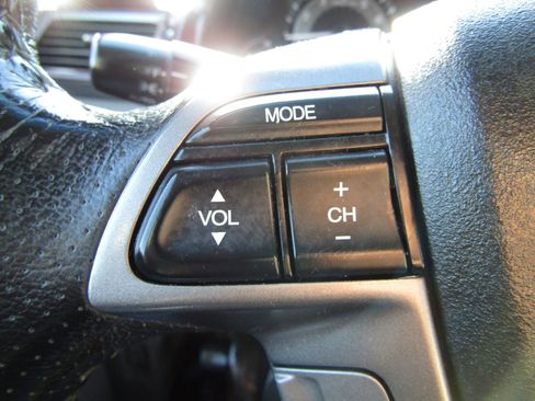 Used 2013 Honda Odyssey EX-L image 34