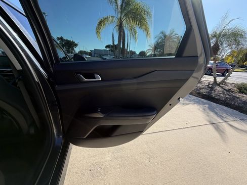 Used 2021 Kia K5 LXS image 25