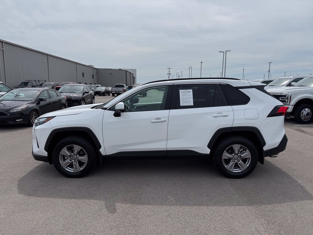 Used 2025 Toyota RAV4 XLE w/ Convenience Package AWD/4WD image 36