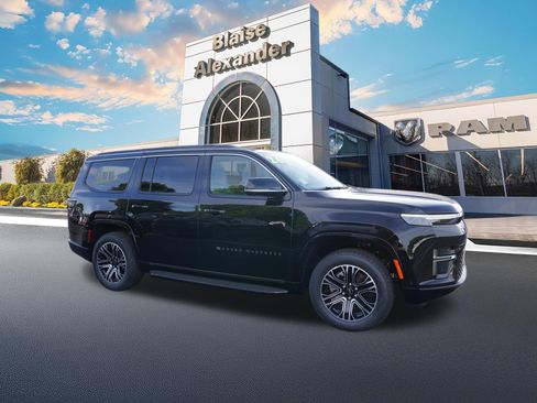 New 2026 Jeep Grand Wagoneer 4WD w/ Premium Group I image 1