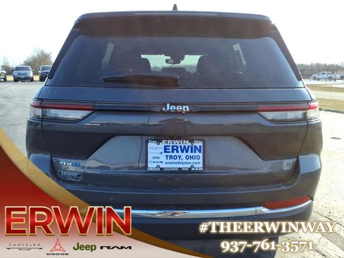 Used 2024 Jeep Grand Cherokee Limited 4xe image 6