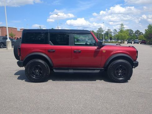 Certified 2025 Ford Bronco Badlands w/ Sasquatch Package AWD/4WD image 3