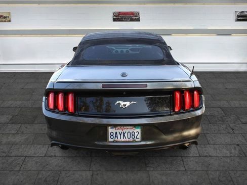 Used 2016 Ford Mustang Premium RWD image 6