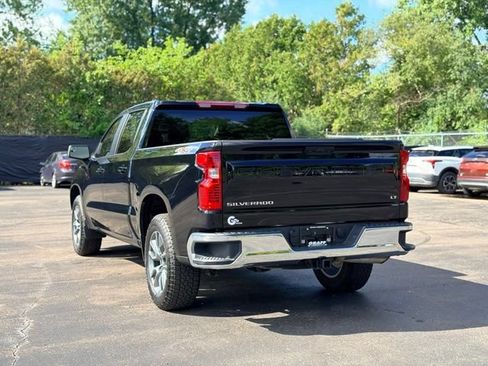 Used 2026 Chevrolet Silverado 1500 LT AWD/4WD image 3