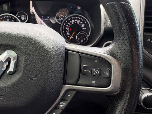 Used 2022 RAM 1500 Tradesman w/ SXT Appearance Group AWD/4WD image 11