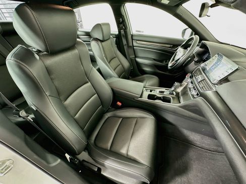 Used 2022 Honda Accord Sport image 28