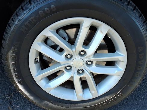 Used 2015 Kia Sorento LX image 7