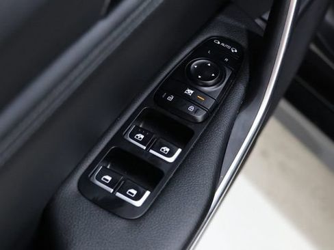 Used 2019 Kia Stinger w/ Sun & Sound Package RWD image 19