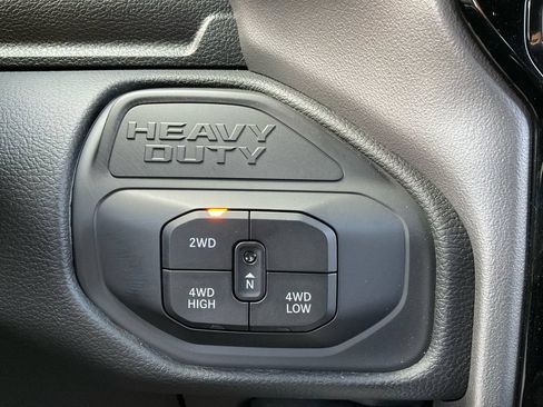 New 2026 RAM 2500 Big Horn AWD/4WD image 23