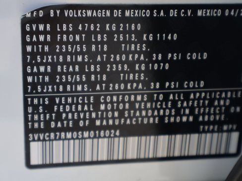 Certified 2025 Volkswagen Tiguan S image 27