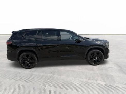 Used 2024 GMC Acadia Elevation w/ Black Edition AWD/4WD image 8