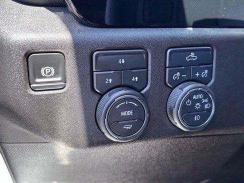 Used 2026 Chevrolet Silverado 3500 LT AWD/4WD image 20