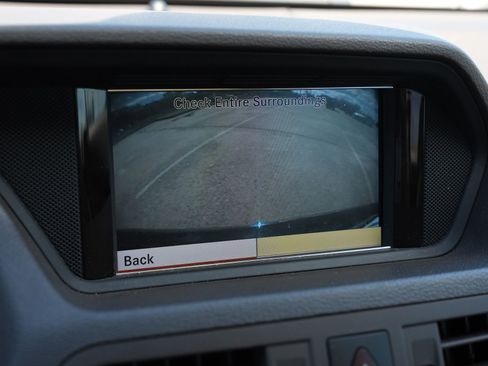Used 2010 Mercedes-Benz E 350 Coupe image 12