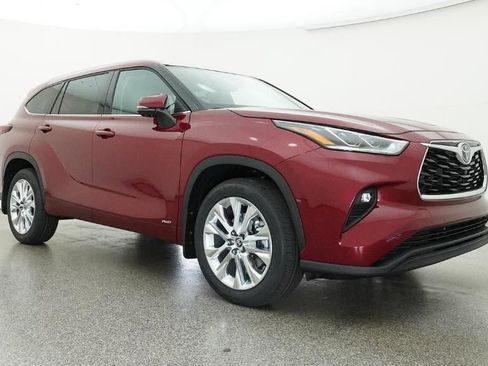 New 2026 Toyota Highlander Limited image 29