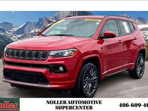 Used 2023 Jeep Compass Limited image 1