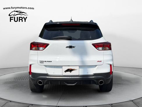 Used 2021 Chevrolet TrailBlazer RS w/ Sun and Liftgate Package AWD/4WD image 4