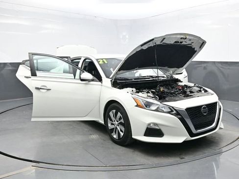 Used 2021 Nissan Altima 2.5 S image 36