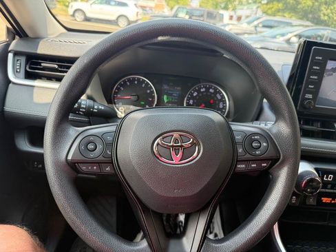Used 2019 Toyota RAV4 XLE w/ Convenience Package AWD/4WD image 20