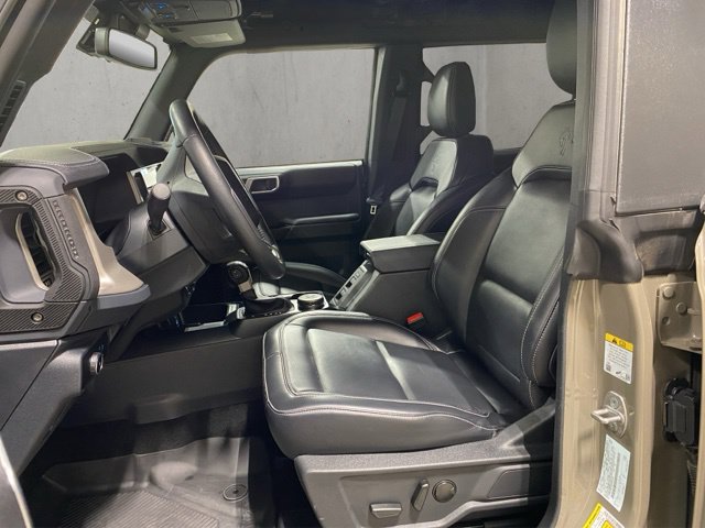 Certified 2025 Ford Bronco Outer Banks AWD/4WD image 11