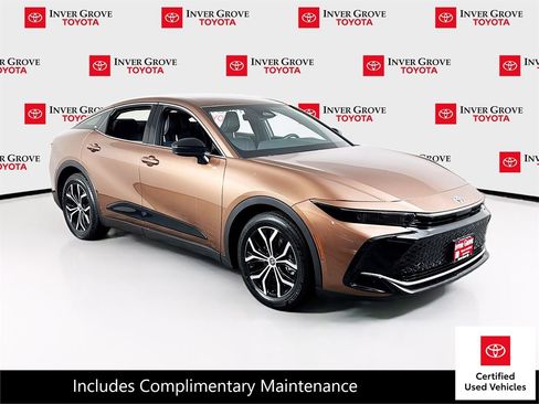 Certified 2026 Toyota Crown XLE image 3