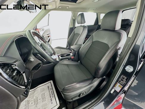 Used 2020 Kia Soul GT-Line Turbo FWD image 32