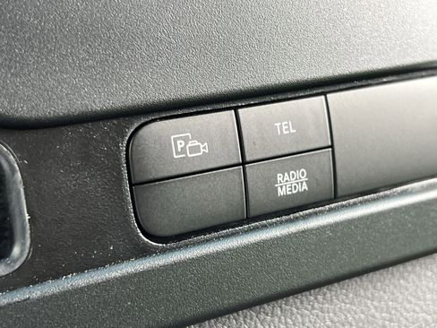 Used 2024 Mercedes-Benz Sprinter 2500 image 33