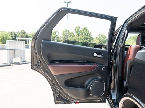 Used 2021 Dodge Durango Citadel w/ Premium Entertainment Group RWD image 46